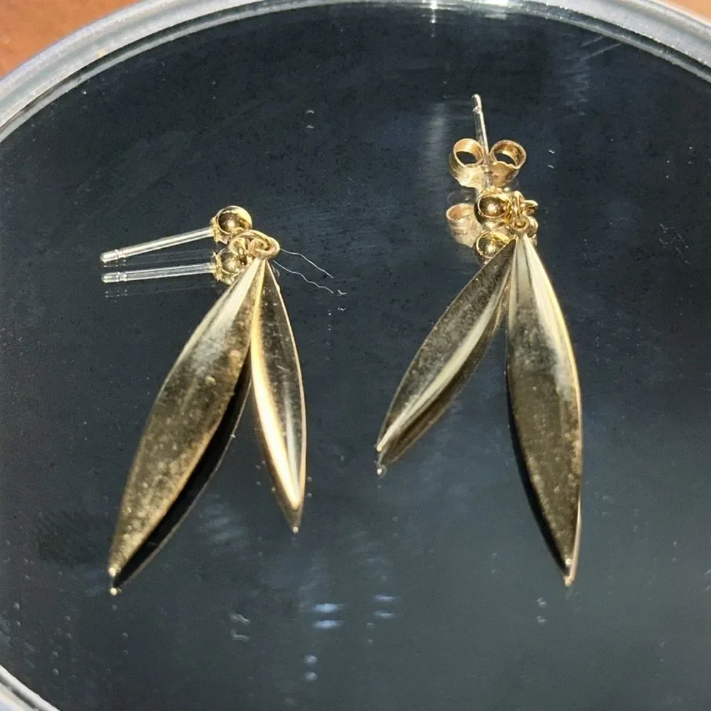 Vintage 70s/80s gold tone & black enamel painted post drop‎ earrings